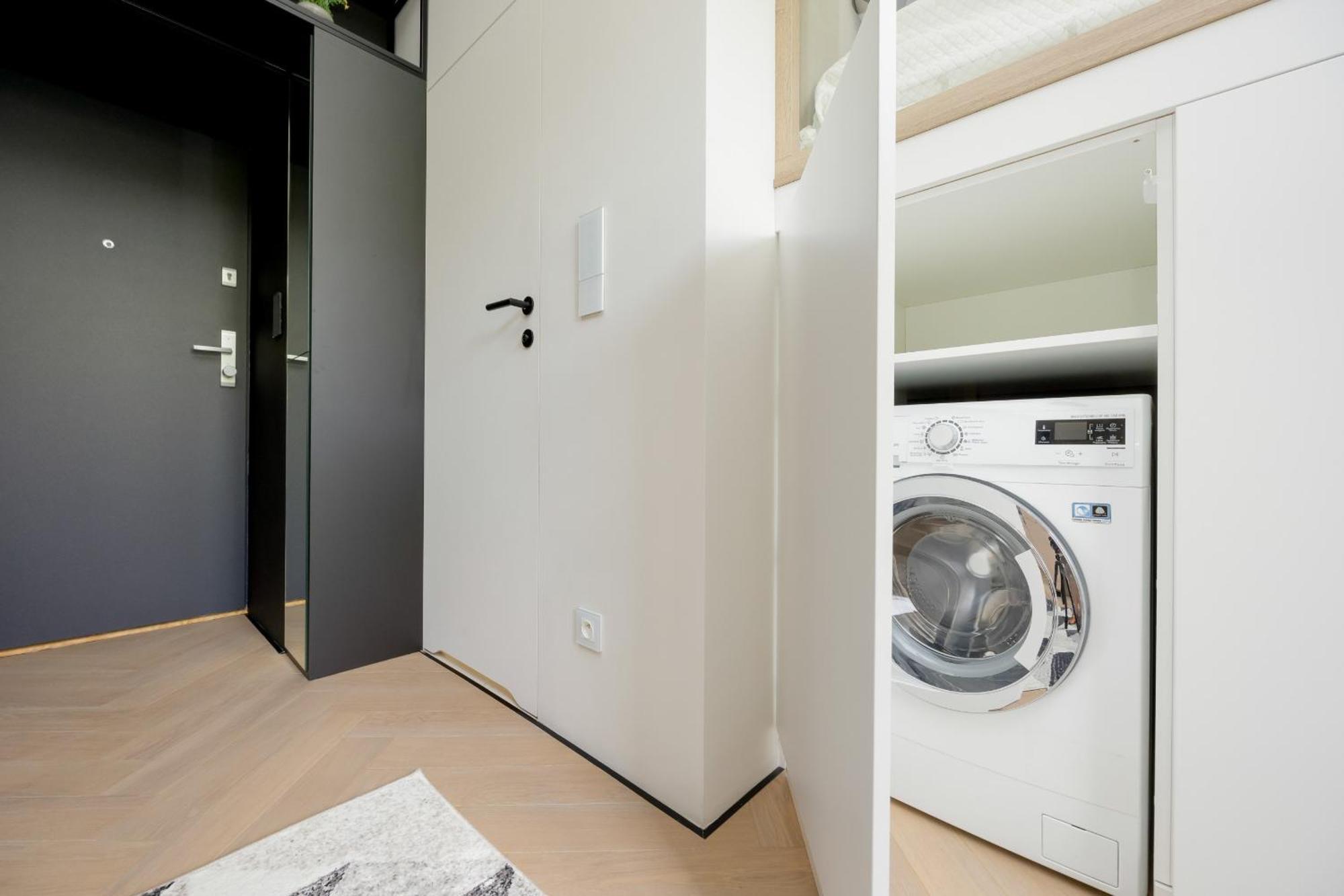 Przytulne Studio W Zielonej Okolicy Srodmiescia By Noclegi Renters Warsaw Ngoại thất bức ảnh